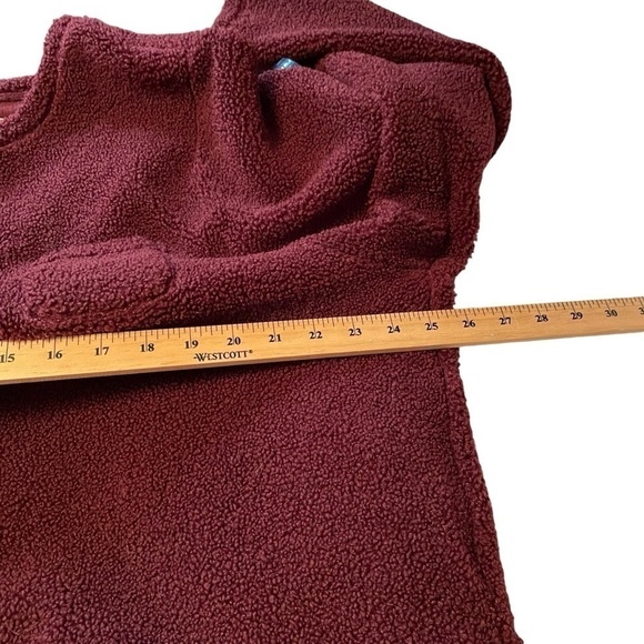 Cuddl Duds Shaggy Sherpa
Pullover Top Burgundy Size 3X - Picture 12 of 12